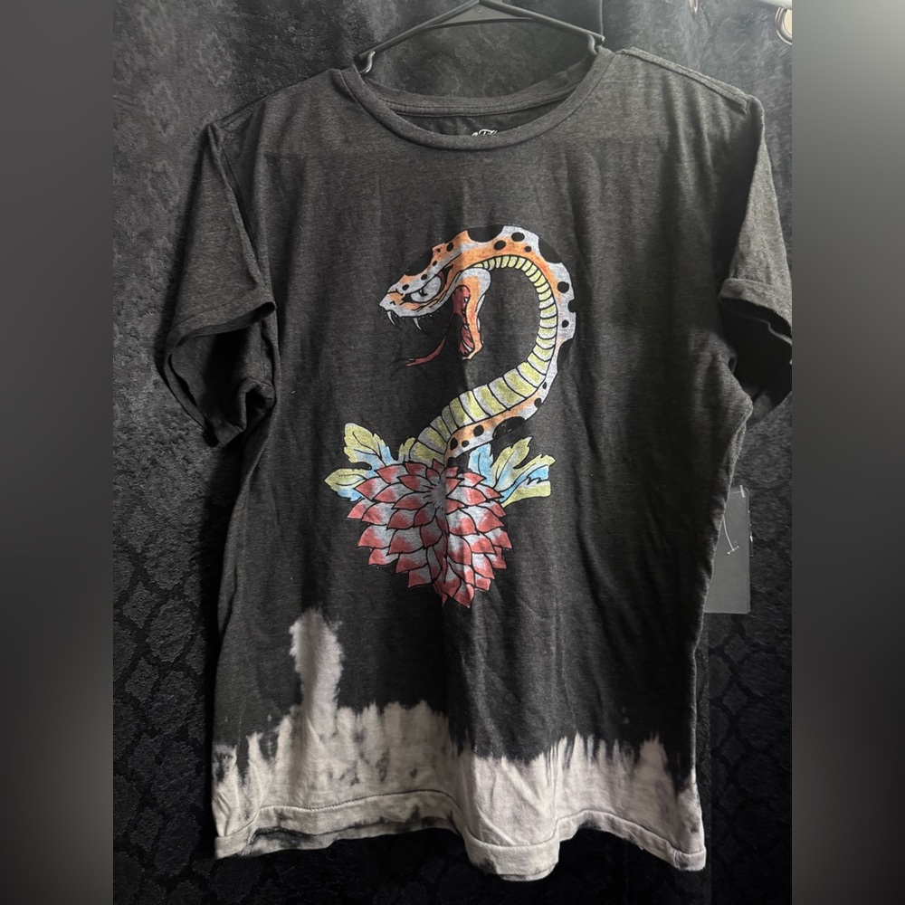Ed Hardy Woman’s Charcoal Graphic Tee